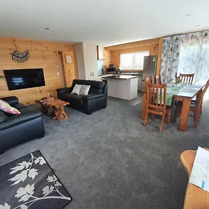 Folia Domus Nz, Redwoods, Mbt Rotorua